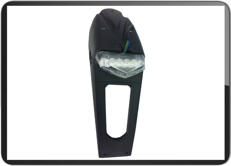 YG-9049 Clear lens Led taillight with mudguard